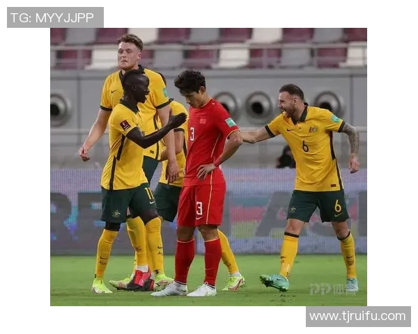 重庆篮球队配合策略深度对比分析与战术演变探讨